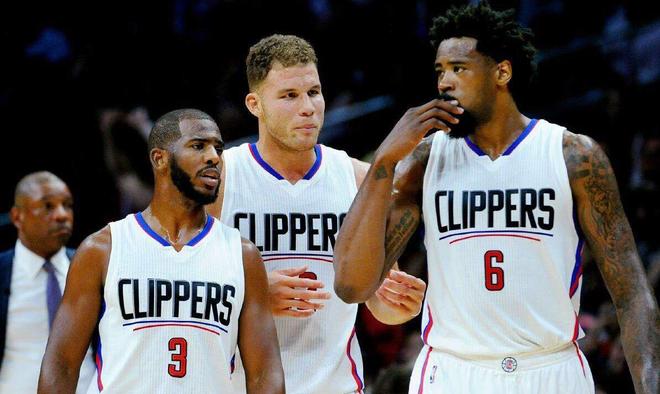 意著名足球经纪人：萨内在加拉塔萨雷能成为领袖，他水准很高（意大利知名足球经纪人：萨内可在加拉塔萨雷担当核心，水平极高）