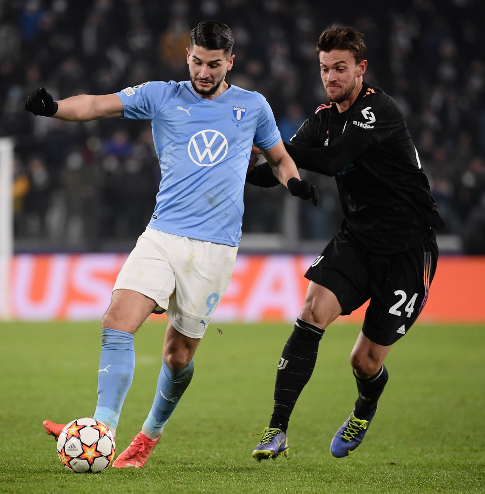 最疯狂的补时，足球的魅力都在这（补时最燃时刻，尽显足球魅力）