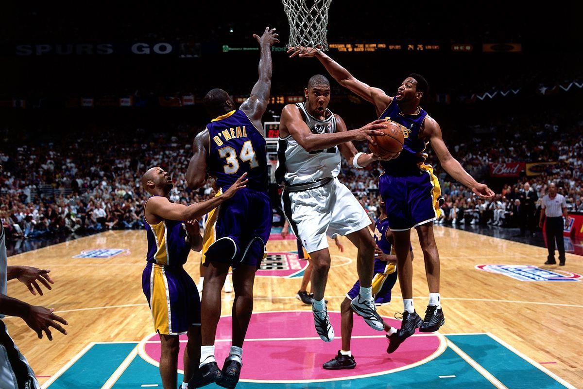 意媒：布雷默和鲁加尼今日参与全队合练，弗拉霍维奇在旁观看（意媒：布雷默与鲁加尼今日随队合练，弗拉霍维奇在场边观摩）