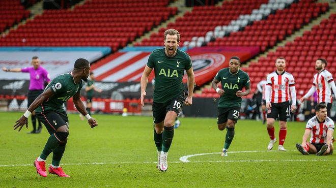 弗拉格：詹姆斯&东契奇&里夫斯像三头龙，他们都能撑起球队（弗拉格称詹姆斯、东契奇、里夫斯像三头龙，个个能扛起球队）