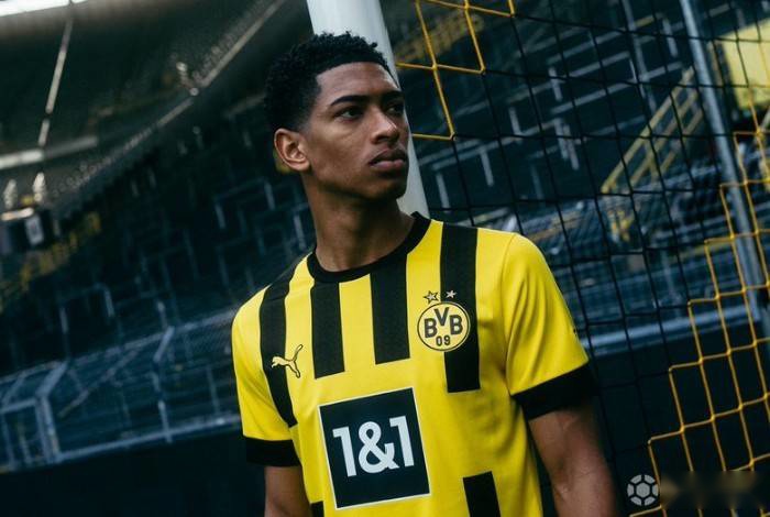 罗马诺：弗拉霍维奇与尤文谈续约无任何进展，拜仁也暂停追求（罗马诺：尤文与弗拉霍维奇续约停滞，拜仁暂缓追逐）