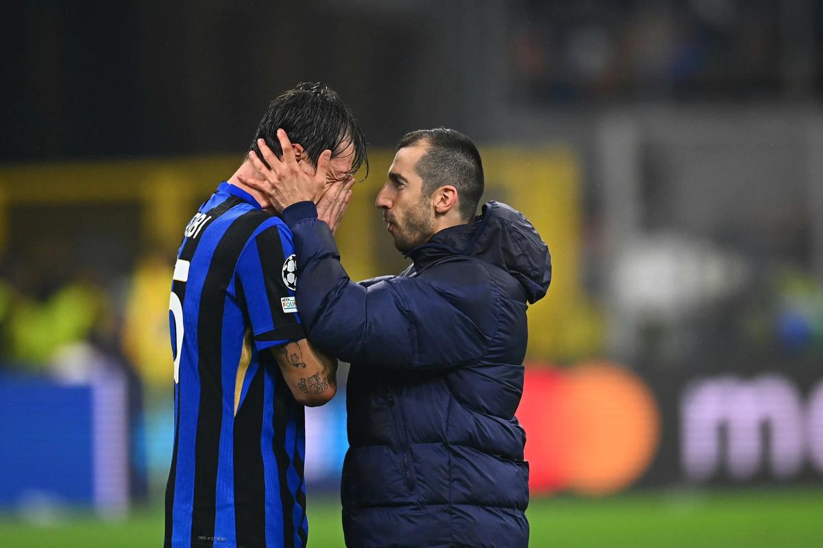 传闻：曼联、罗马和斯图加特也在关注18岁昂热前锋谢里夫（曝18岁昂热前锋谢里夫获曼联、罗马与斯图加特关注）