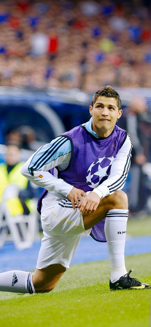 掘金约基奇末节爆发豪取三双（掘金约基奇末节发威轰下三双）