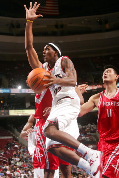 出席白宫晚宴后，C罗与美国防务部长合影（白宫晚宴后，C罗与美防长同框合影）