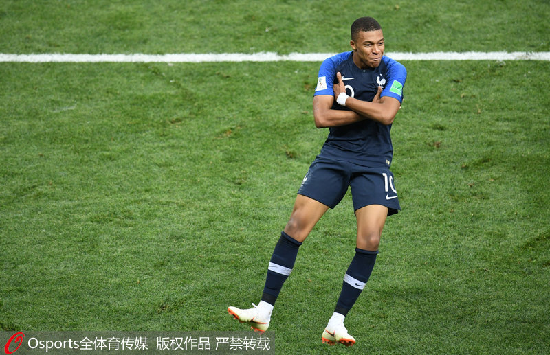 剑南春丨拜仁客场5-0大胜斯图加特，凯恩替补戴帽，莱默尔建功