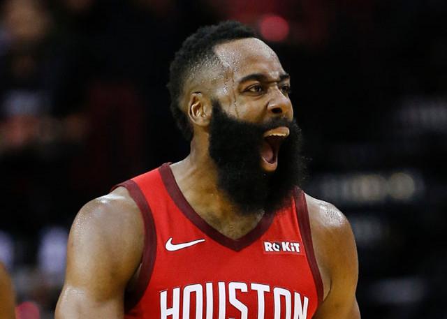 埃尔切1-1皇家社会，阿尔瓦罗-罗德里格斯破僵，奥亚萨瓦尔救主（埃尔切1-1战平皇家社会：阿尔瓦罗-罗德里格斯先拔头筹，奥亚萨瓦尔扳平救主）