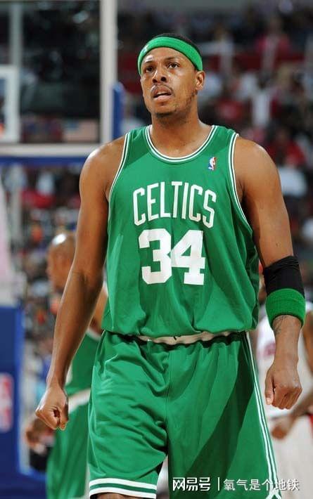 斯基拉：热刺对帕利尼亚的表现满意，他们准备与拜仁展开谈判（斯基拉：热刺对帕利尼亚表现满意，拟与拜仁开启商谈）